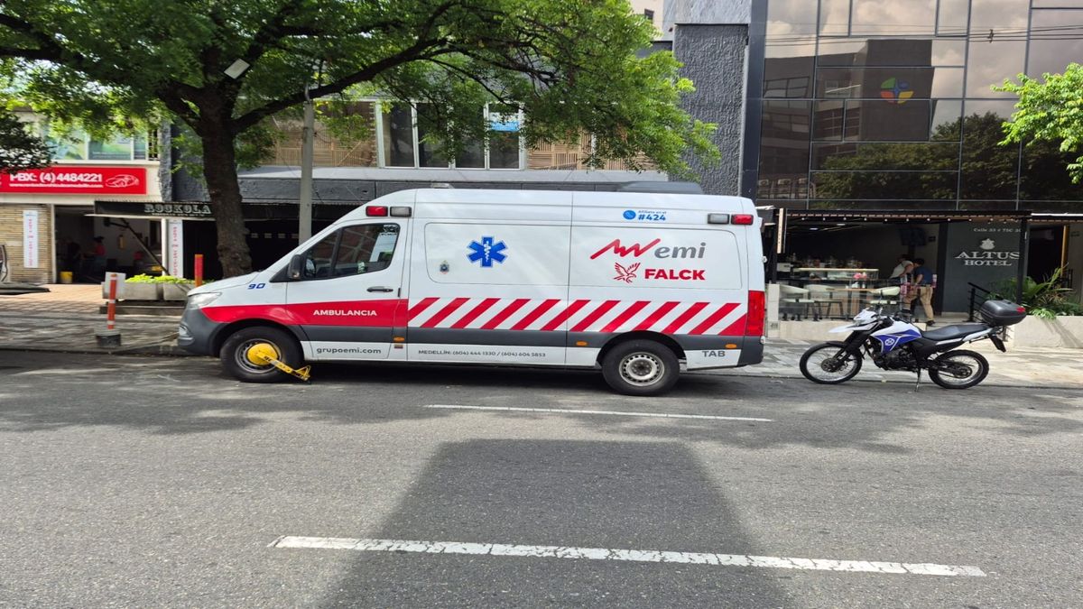 Ambulancia multada en Medellín