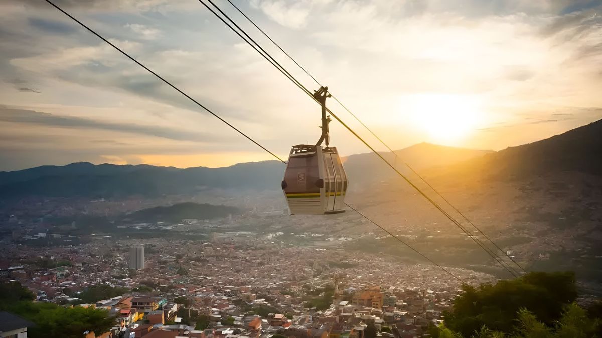 Medellín registró cinco homicidios durante septiembre de 2026, una cifra que, según el secretario de Seguridad y alcalde encargado, Manuel Villa Mejía, corresponde al menor número de asesinatos registrado en un mes durante los últimos 50 años de historia de la ciudad.