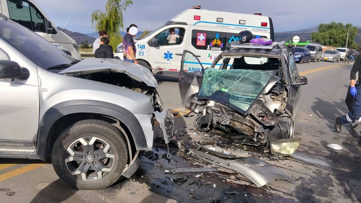 Accidente de tránsito en la vía Sogamoso - Tibasosa
