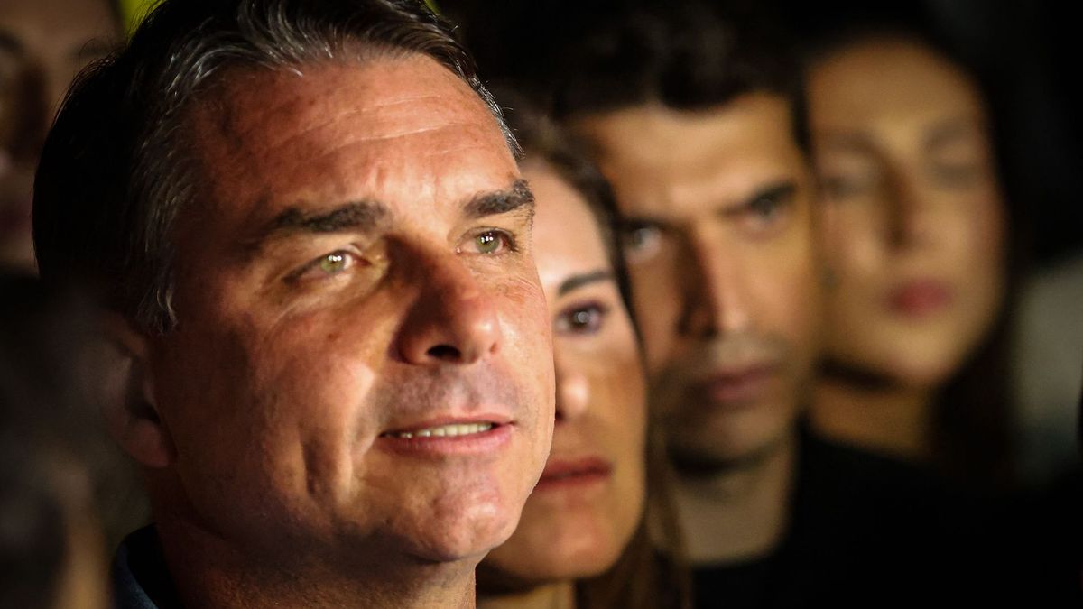 flavio bolsonaro elecciones brasil 2026 indulto jair bolsonario lo que podria pasar si gana