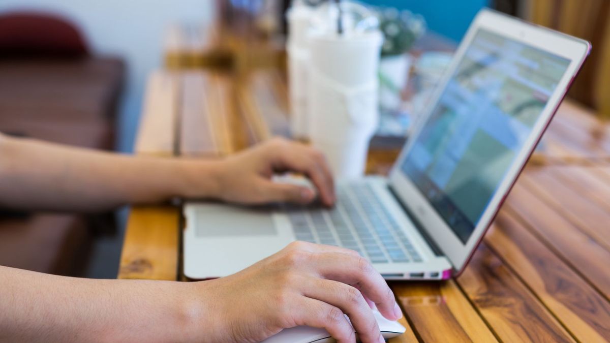 Los digitales nómadas pueden viajar por el mundo sin depender de un puesto laboral.