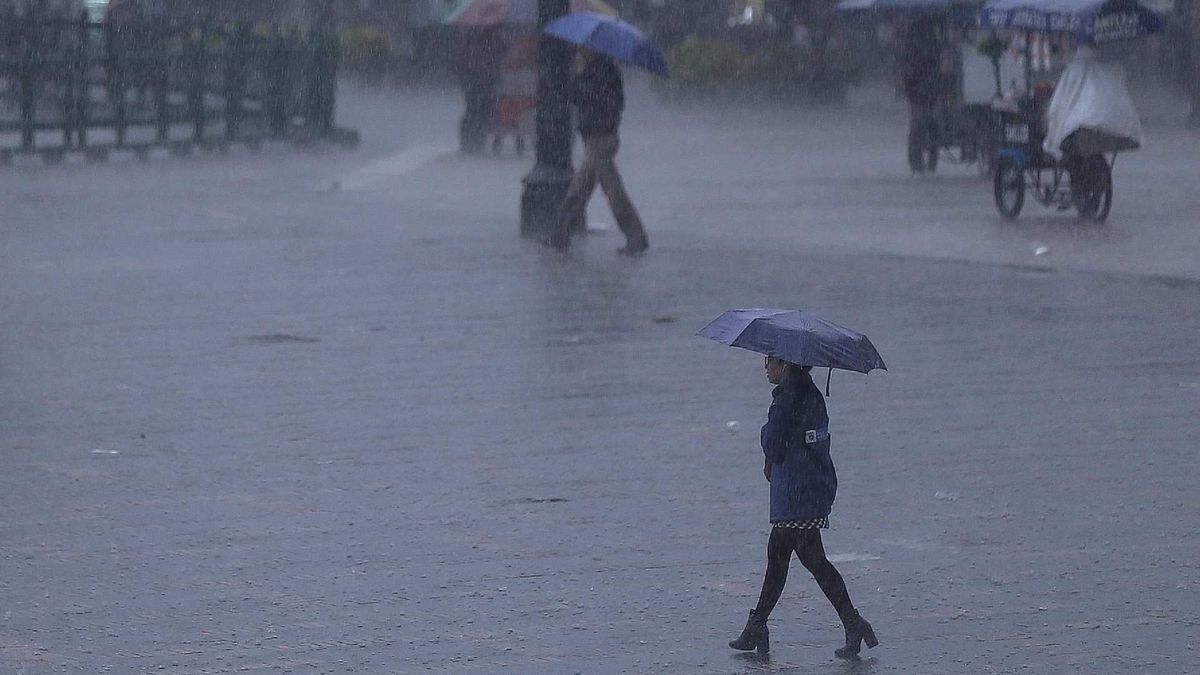 Mojarse con la lluvia no provoca directamente una infección respiratoria; los virus son los principales responsables.