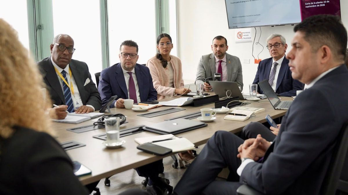 La reunión fue liderada por la Ministra de Trabajo.