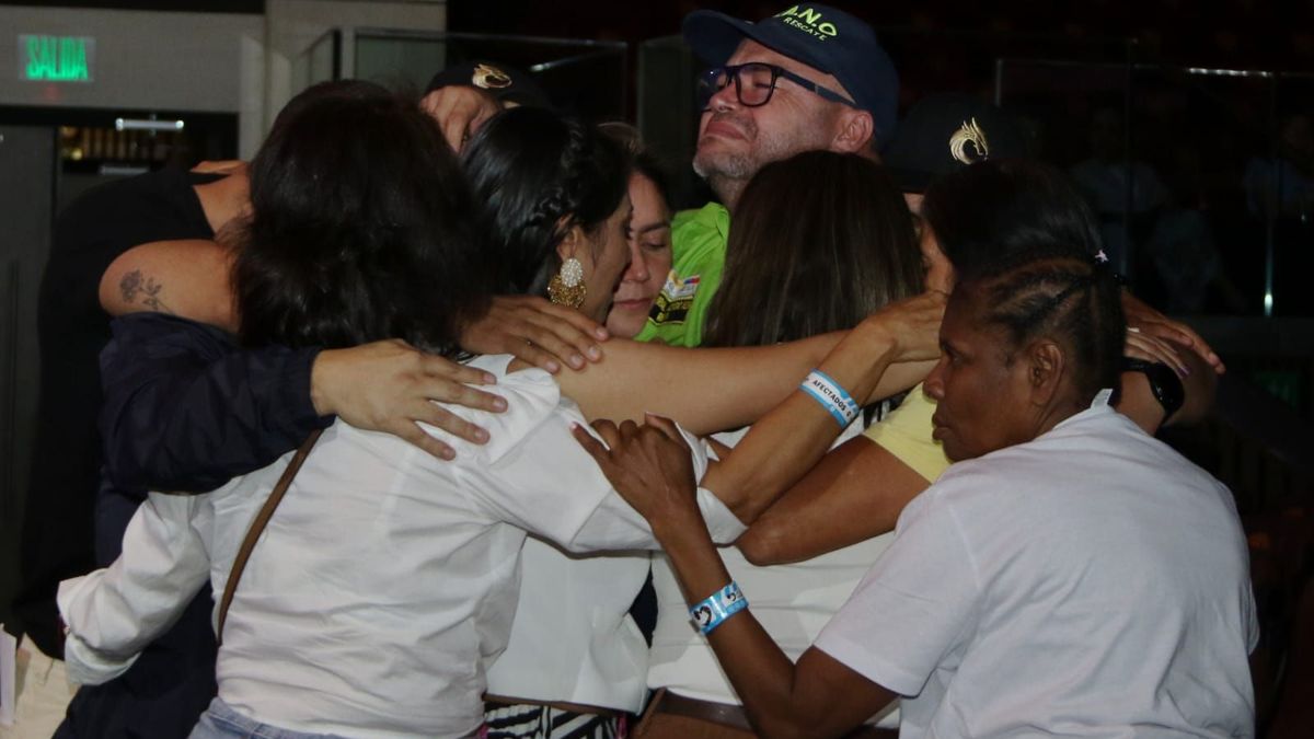 Evento el gran abrazo por Cali y el Valle