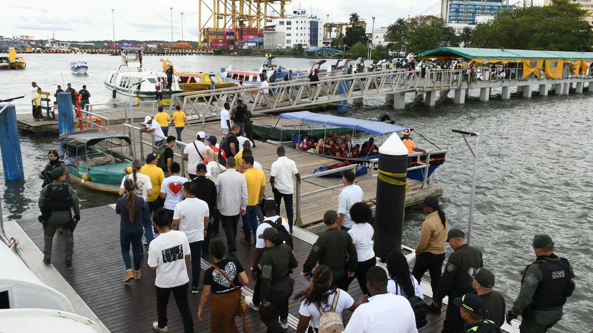 Turistas y bonaverenses estrenaron primera zona de embarque en el muelle