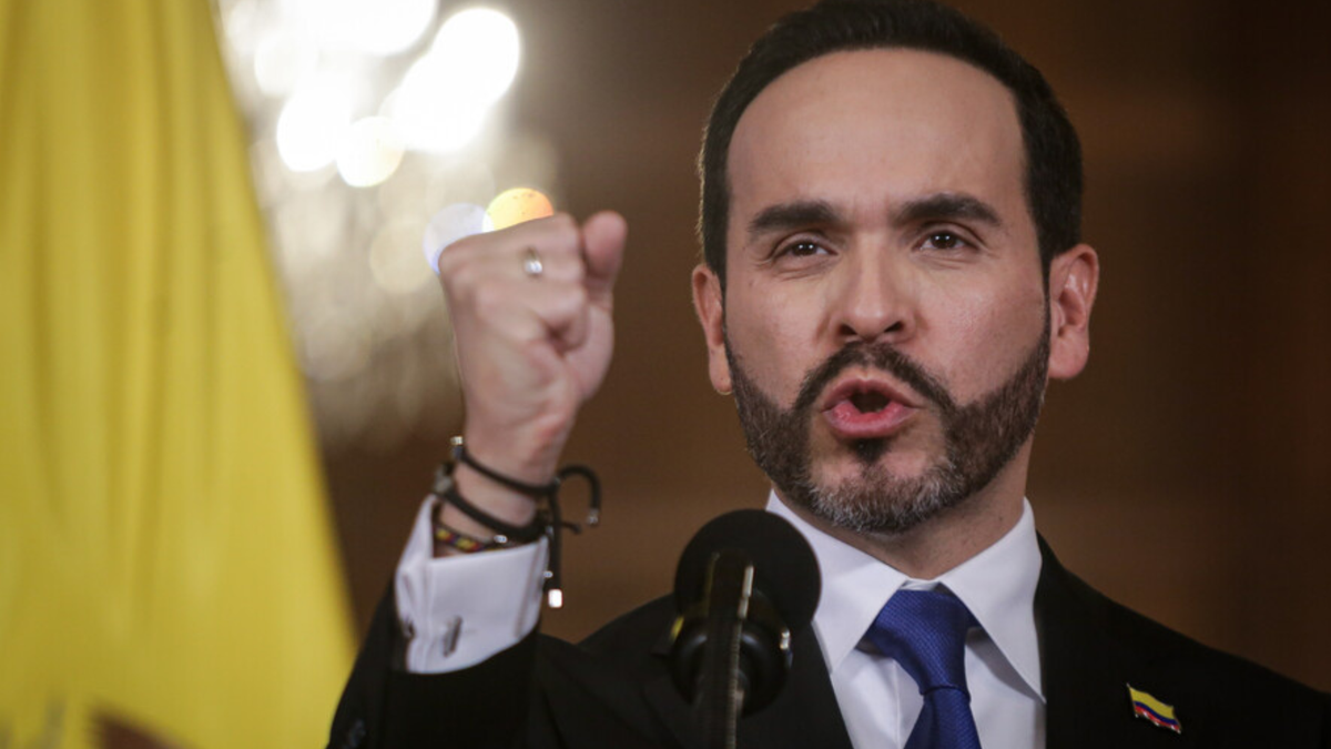 Presidente Abelardo De la Espriella.