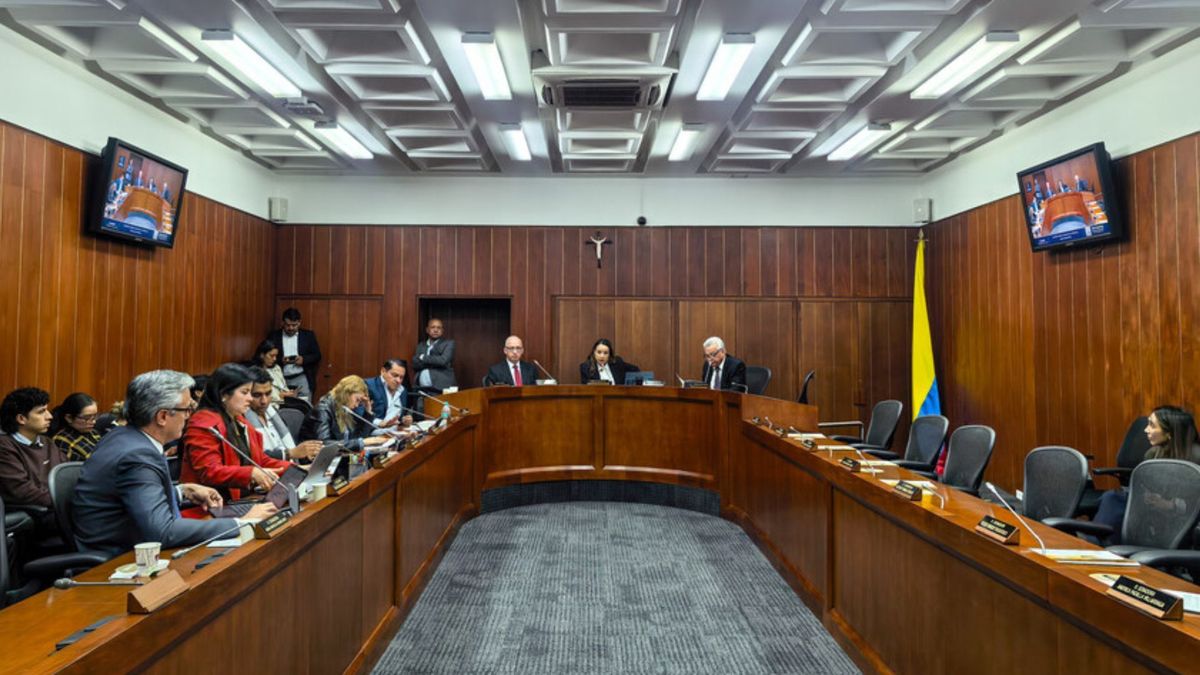 Miguel Ángel Pinto Rueda, el representante a la Cámara, participó en la radicación de un proyecto de ley para transparentar las relaciones entre el Gobierno nacional y el Congreso de la República.