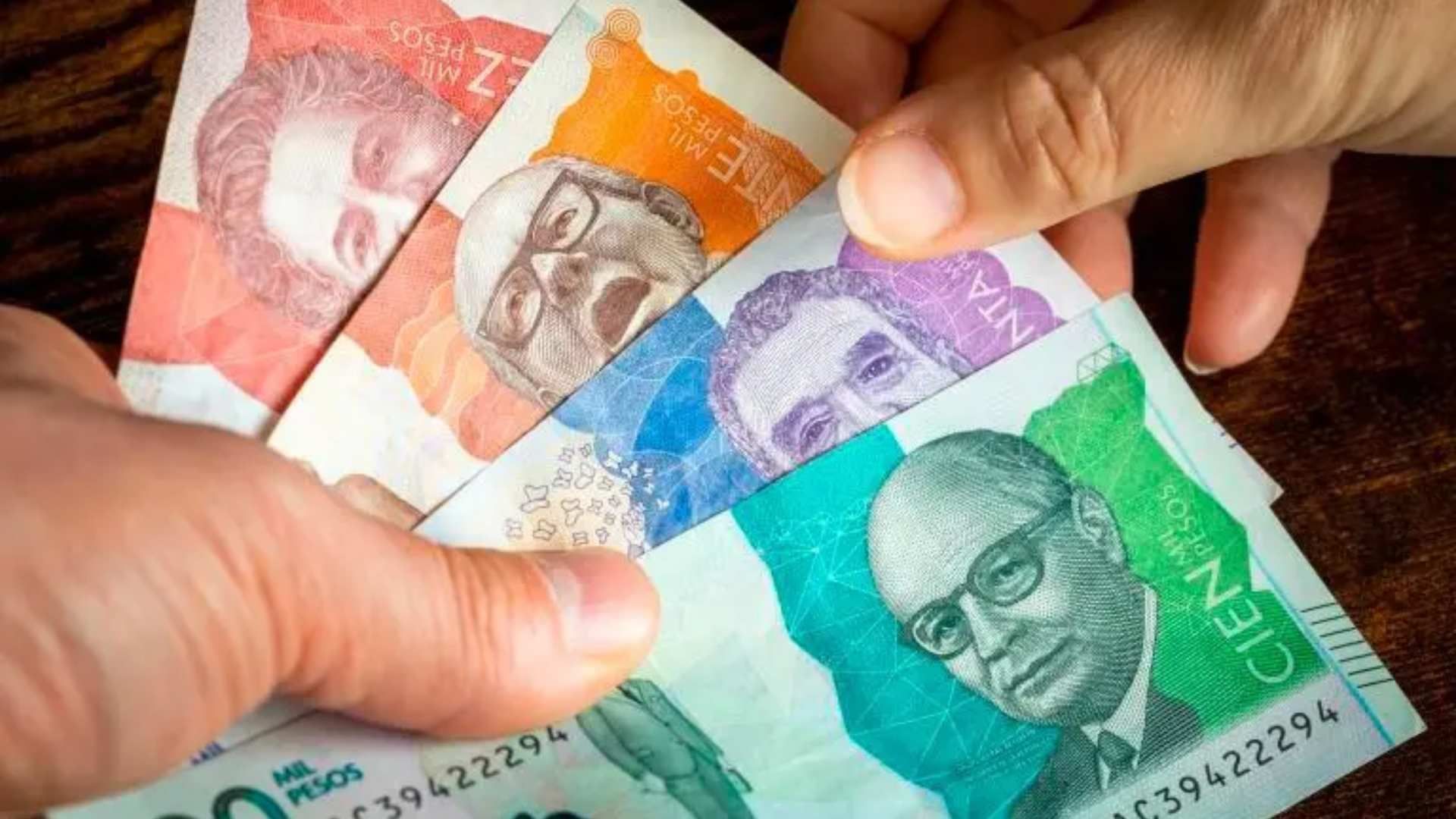 El aumento sería del 38,5% y representaría cerca de $674.098 mensuales, llevando el salario básico de $1.750.905 a aproximadamente $2.425.003, sin incluir el auxilio de transporte.