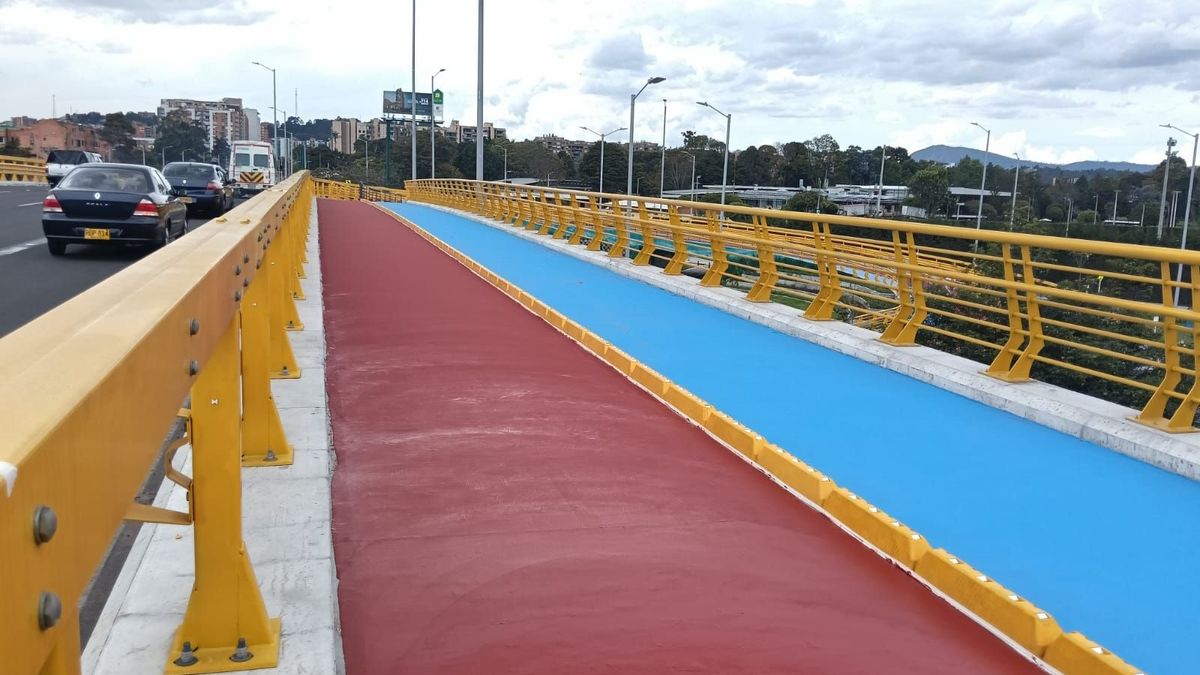 Puente Calle 153.