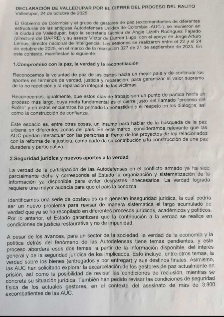 Documento reveló que Gobierno prometió revisar la extradición a paramilitares