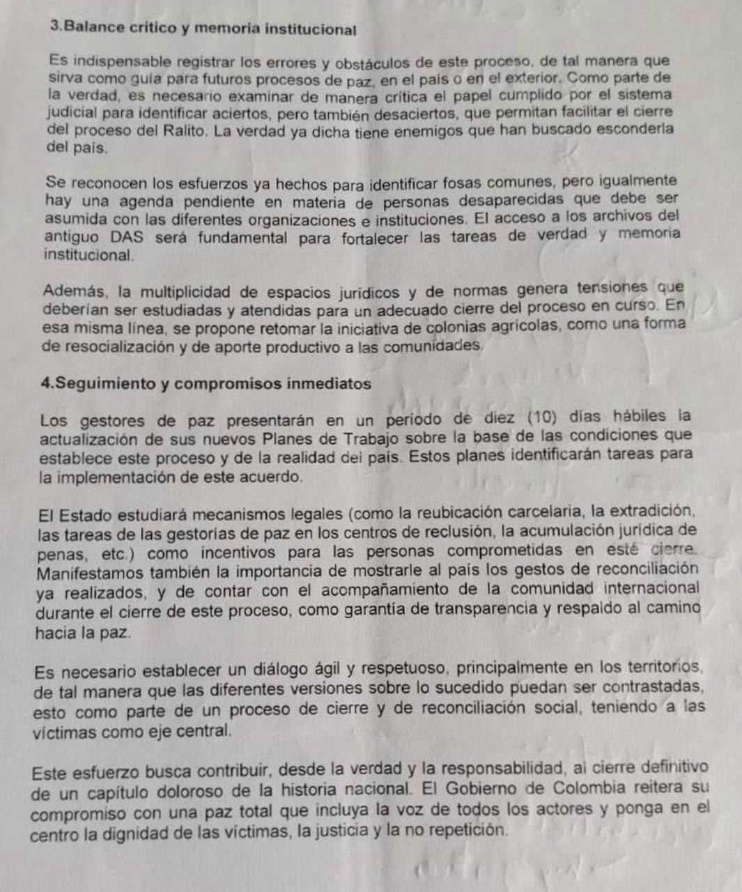Documento reveló que Gobierno prometió revisar la extradición a paramilitares