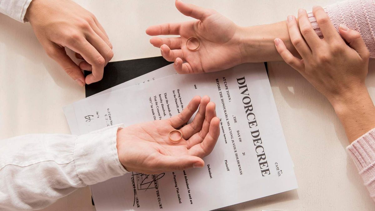 El divorcio en Colombia implica definir cómo se distribuye el patrimonio y qué bienes quedan por fuera de la liquidación de la sociedad conyugal.