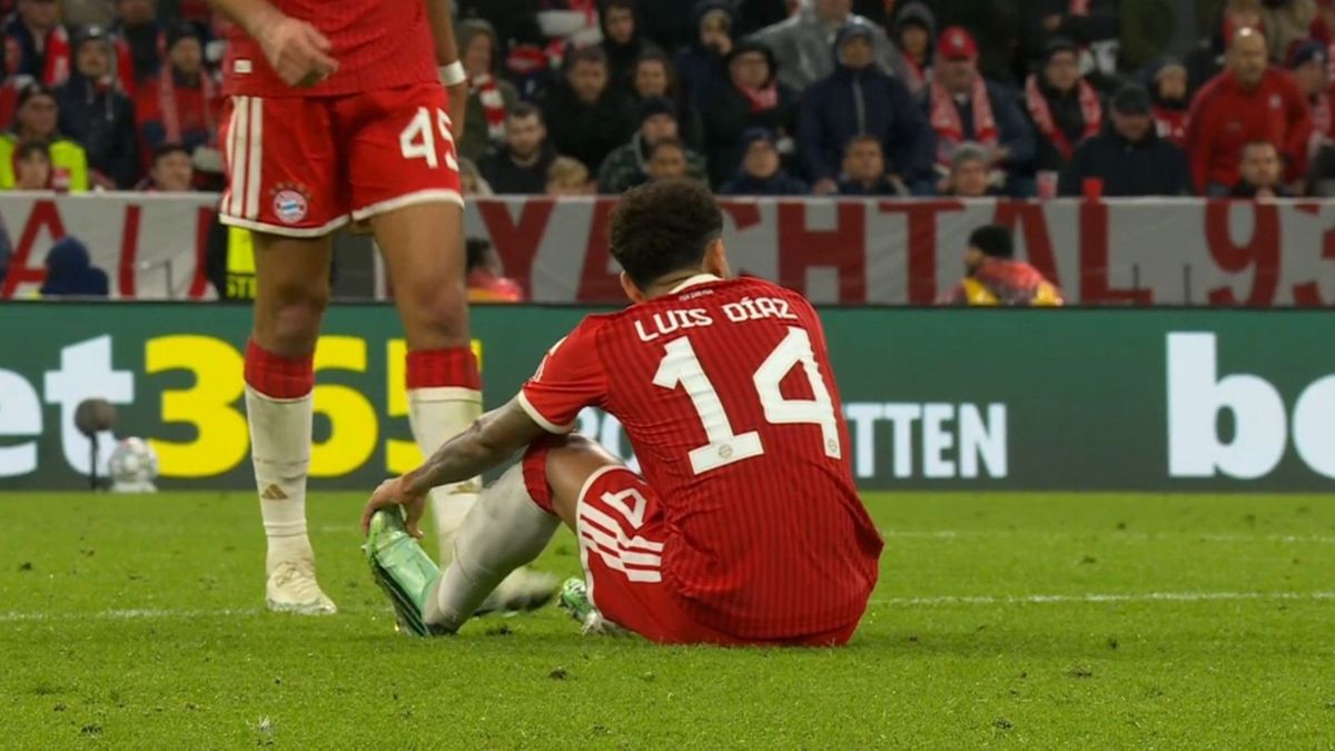 Luis Díaz, lesionado en el partido Bayern vs Arsenal