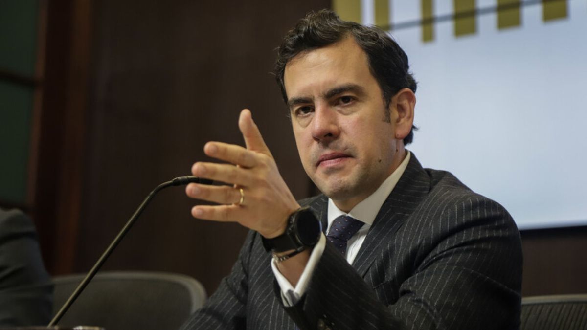 Rodrigo Lara Restrepo sale del Ministerio del Interior