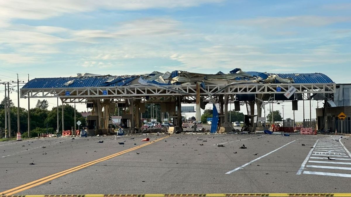 Carro bomba destrozó peaje San Pedro en Villanueva Casanare