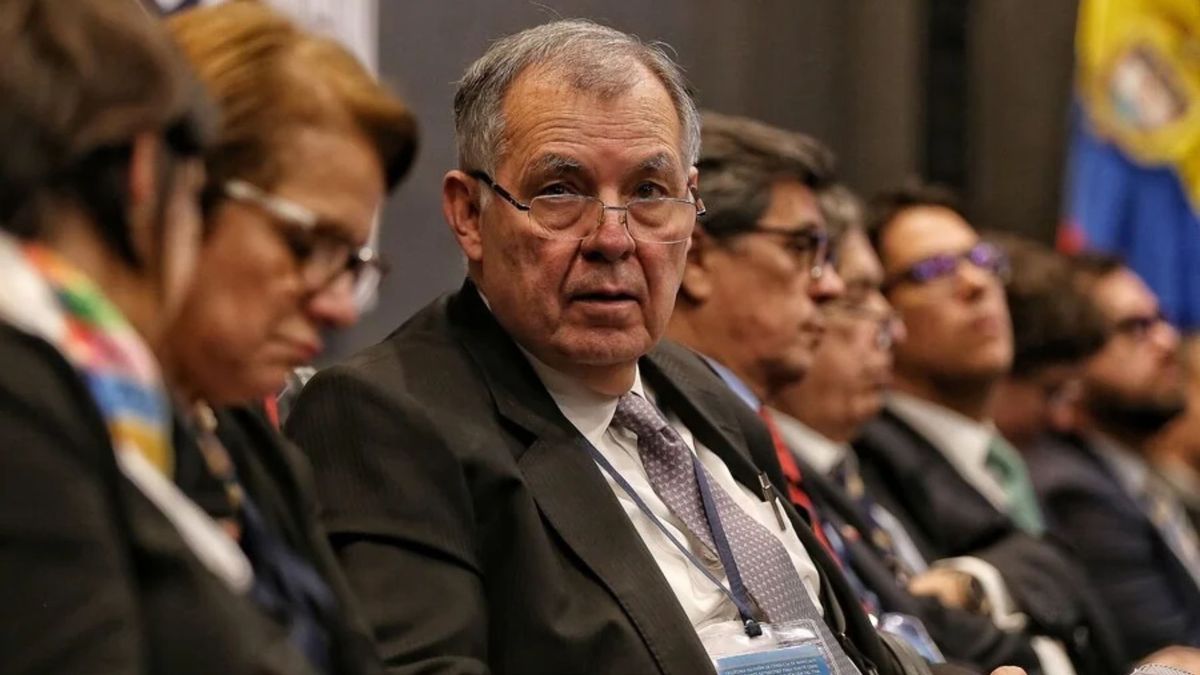 Ordoñez tiene definida su mano derecha.