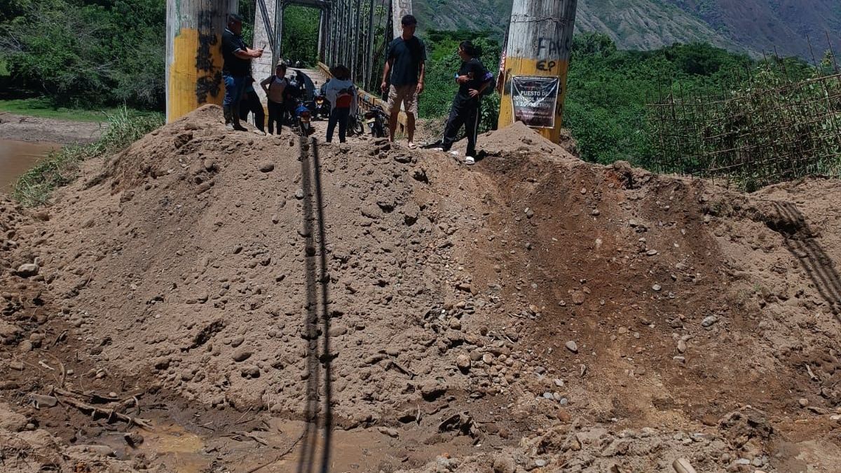 Un puente fue dinamitado en el municipio de Patía en el sur del Cauca