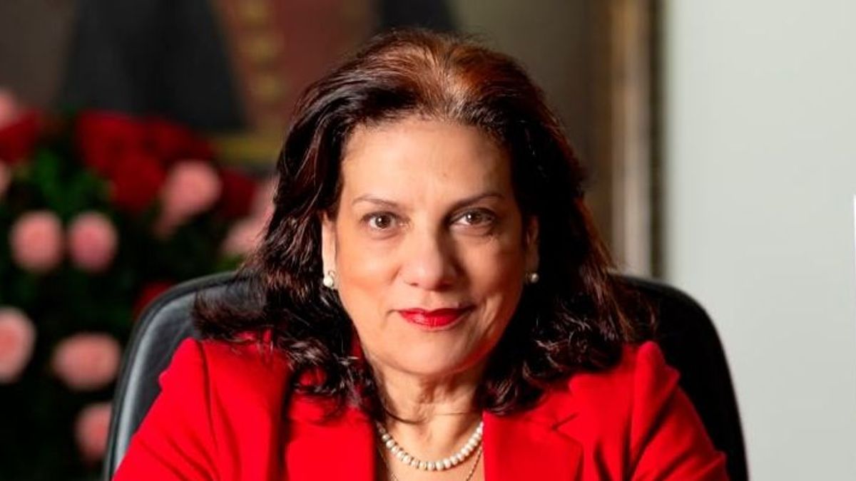 Denuncia irregularidades